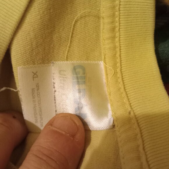 Vjntage Mens XL Yellow Cute Puppy Dog Shirt as seen in the movie The Hangover - Picture 5 of 6